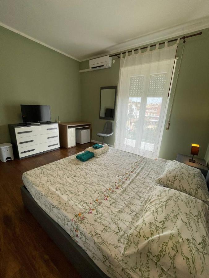 T-Rooms Кальярі Екстер'єр фото