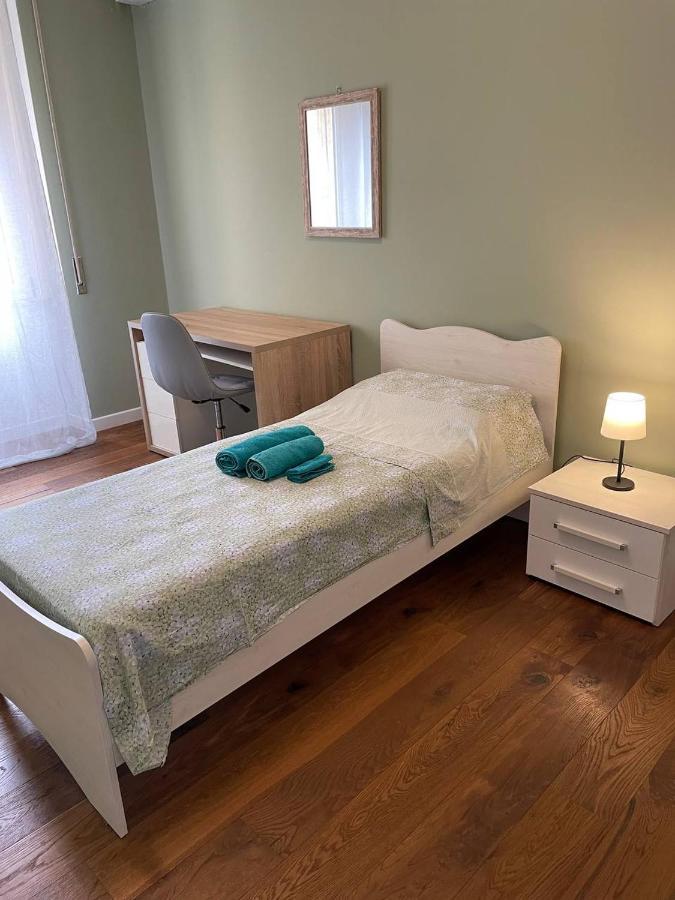 T-Rooms Кальярі Екстер'єр фото